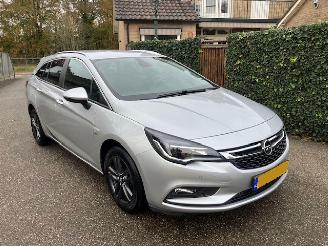 krockskadad bil auto Opel Astra 1.0 Turbo 120 Jaar Edition 105 PK 66834 KM NAP !! 2019/7