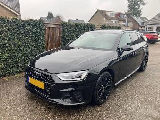 Coche accidentado Audi A4 35 TFSI S edition Competition HYBRIDE  150 pk AUTOMAAT 2023/12