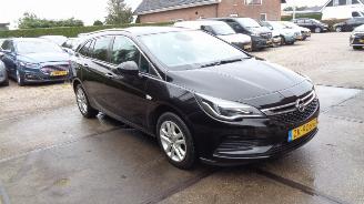Opel Astra 1.4i  turbo  navi   110kw picture 1