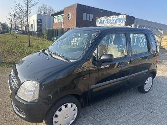 Gebrauchtwagen PKW Opel Agila 1.0-12V MOOIE AUTO NIEUWE APK! 999 EURO VAST 2002/12