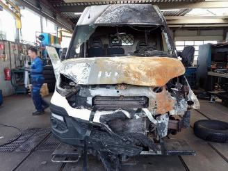 Démontage voiture Iveco New Daily New Daily VI, Van, 2014 33S16, 35C16, 35S16 2018/7