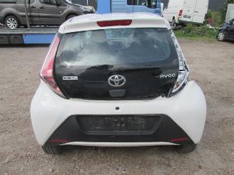 Toyota Aygo 1.0 X - 5 Drs picture 11
