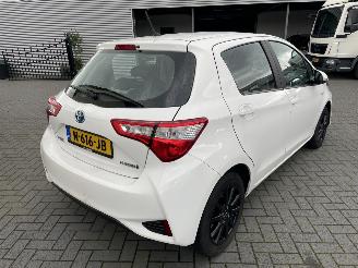 Toyota Yaris 1.5 Hybrid Active picture 3