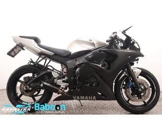 Vaurioauto  motor cycles Yamaha  YZF-R6 2004/5