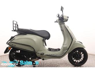 Avarii scootere Vespa  Sprint Custom E5 i Get 45KM 2024/4