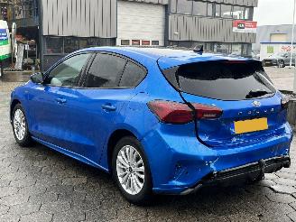 Ford Focus 1.5 EcoBoost ST Line Business picture 6