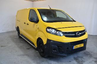 skadebil bedrijf Opel Vivaro 2.0 CDTI L3H1 Innov. 2021/11