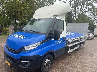 damaged commercial vehicles Iveco Daily 35S14 2.3 375 2017/5