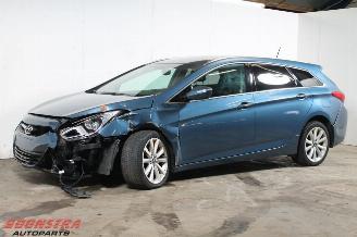 škoda osobní automobily Hyundai I-40 1.7 CRDi 16v Led Leder Lichtmetaal Camera Navi Stoelverwarming Thuiskomer 2014/2