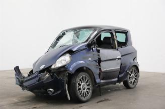 damaged passenger cars Microcar  M-Go Initial DCI 2014/8