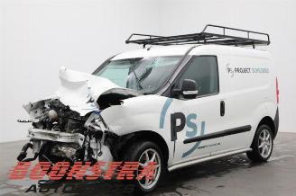 damaged passenger cars Opel Combo Combo, Van, 2012 / 2018 1.3 CDTI 16V ecoFlex 2015/4