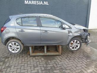 uszkodzony samochody osobowe Opel Corsa Corsa E, Hatchback, 2014 1.4 16V 2016/6