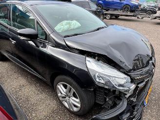 Unfall Kfz Van Renault Clio  2018/1