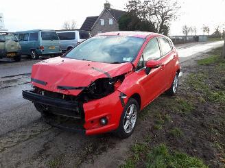 Voiture accidenté Ford Fiesta 1.2 16v 2014/2