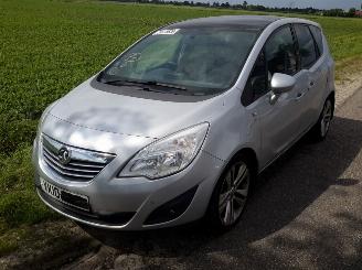 Coche accidentado Opel Meriva 1.4 16v turbo 2011/2