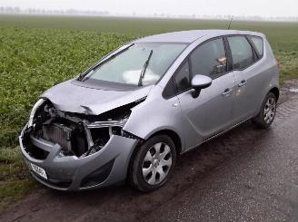 damaged commercial vehicles Opel Meriva B 1.4 16v 2011/4