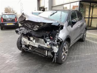 Voiture accidenté Renault Captur Captur (2R), SUV, 2013 0.9 Energy TCE 12V 2017/12