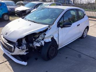 uszkodzony samochody osobowe Peugeot 208 208 I (CA/CC/CK/CL), Hatchback, 2012 / 2019 1.2 Vti 12V PureTech 82 2012/7