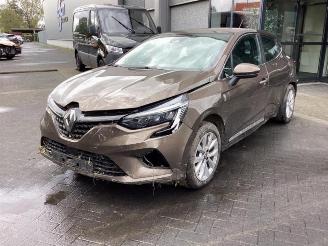 damaged passenger cars Renault Clio Clio V (RJAB), Hatchback 5-drs, 2019 1.0 TCe 100 12V 2021/5