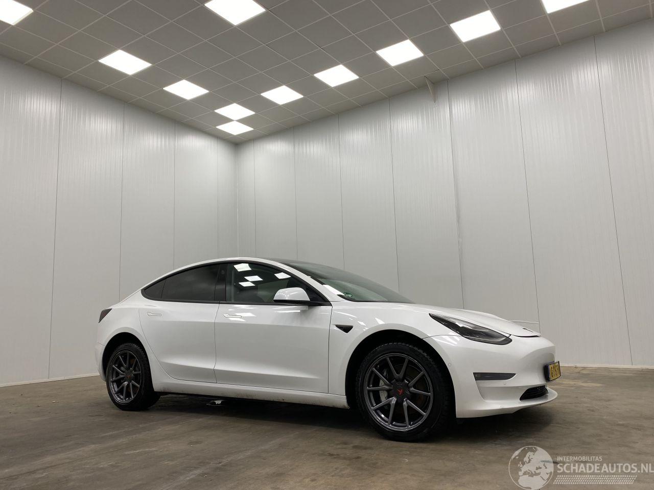 Tesla Model 3 AWD Dual-Motor Long-Range