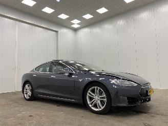 Avarii autoturisme Tesla Model S 70D Panoramadak 2015/10