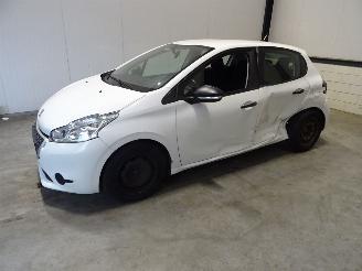 Peugeot 208 1.4 HDI picture 3