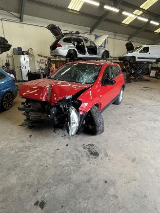 škoda osobní automobily Nissan Qashqai 1.6 DCI 2013/1