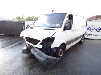 disassembly commercial vehicles Mercedes Sprinter 313 CDI KA L2H2 2012/7