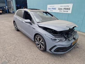 uszkodzony samochody osobowe Volkswagen Golf Golf VIII (CD1), Hatchback, 2019 1.5 eTSI 16V 2020/12