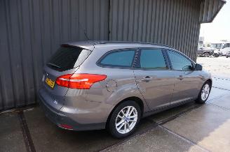 Ford Focus 1.0 74kW Navigatie Trend Edition picture 4