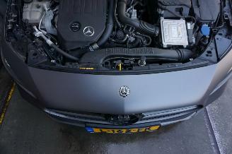 Mercedes A-klasse 200 120kW Automaat Business solution AMG Burmester picture 21