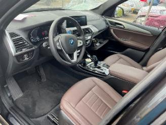 BMW iX3  picture 9