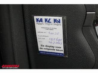 Volkswagen Touran 1.6 TDI Comfortline BlueMotion Navi Clima Cruise PDC AHK picture 21