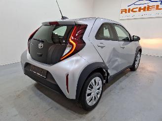Toyota Aygo X 1.0 IMT Pulse 5Drs 54kW Airco picture 6