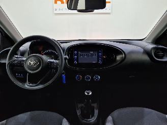 Toyota Aygo X 1.0 IMT Pulse 5Drs 54kW Airco picture 4