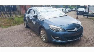 rozbiórka samochody osobowe Opel Astra Astra J (PC6/PD6/PE6/PF6), Hatchback 5-drs, 2009 / 2015 2.0 CDTI 16V 165 Ecotec 2014/9