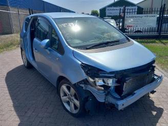 damaged passenger cars Opel Meriva Meriva, MPV, 2010 / 2017 1.3 CDTI 16V 2013/11