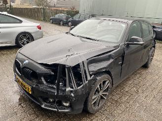 Schade bestelwagen BMW 1-serie 116i    ( 23020 KM ) 2018/6