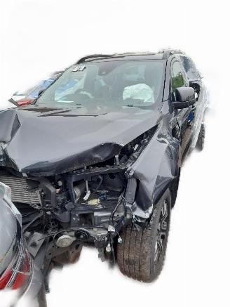damaged passenger cars Ford Ranger Wildtrak 2020/11