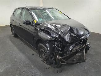 damaged passenger cars Volkswagen Polo AW 1.0TGI BlueMotion Comfortline 2017/12