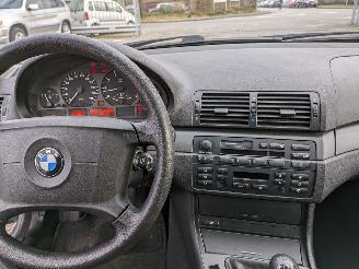 BMW 3-serie E46 Touring 316i picture 11