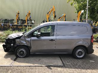 skadebil auto Renault Kangoo 15dci 2022/6