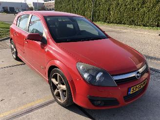 Opel Astra 2.0 turbo 125kW picture 3