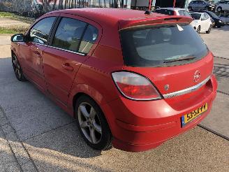Opel Astra 2.0 turbo 125kW picture 5