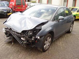 skadebil auto Citroën C4 16i 16v 5 drs 2006/6