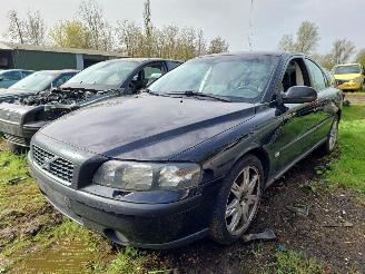 disassembly passenger cars Volvo S-60 2.4 Edition 2003/2