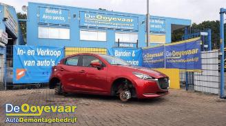 Vrakbiler auto Mazda 2 2 (DJ/DL), Hatchback, 2014 1.5 SkyActiv-G 75 2021/7