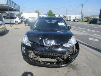 uszkodzony samochody osobowe Peugeot 4007  2009/6