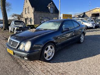 Autoverwertung Mercedes CLK 200 coupe met oa airco 1999/1