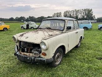 uszkodzony samochody osobowe Trabant P 601 OPKNAPPER / RESTAURATIE PROJECT 1986/8